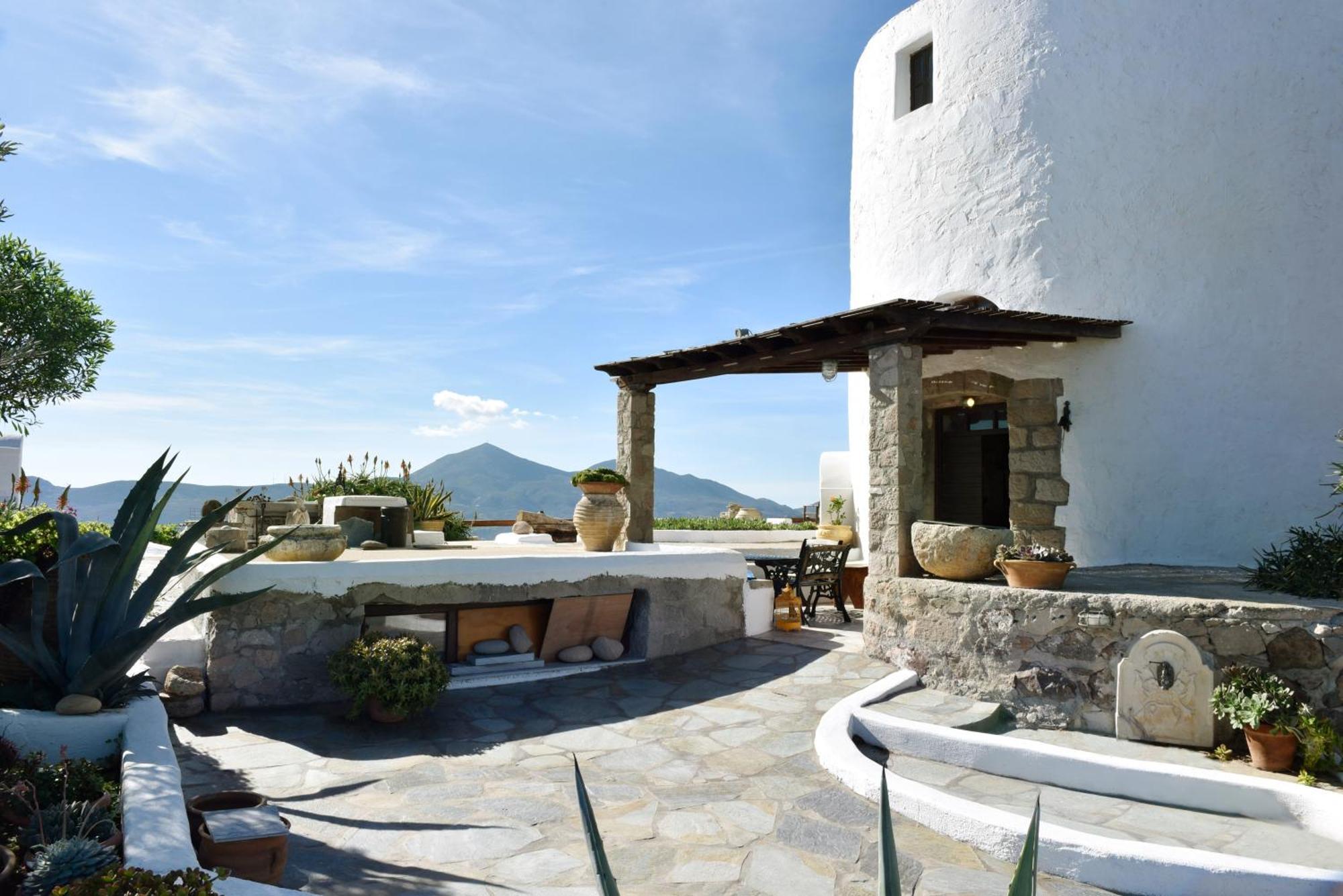 Anastasia'S Windmill And Anastasia'S Studio Plaka  Extérieur photo