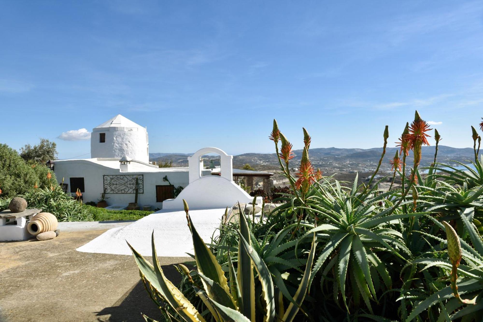 Anastasia'S Windmill And Anastasia'S Studio Plaka  Extérieur photo