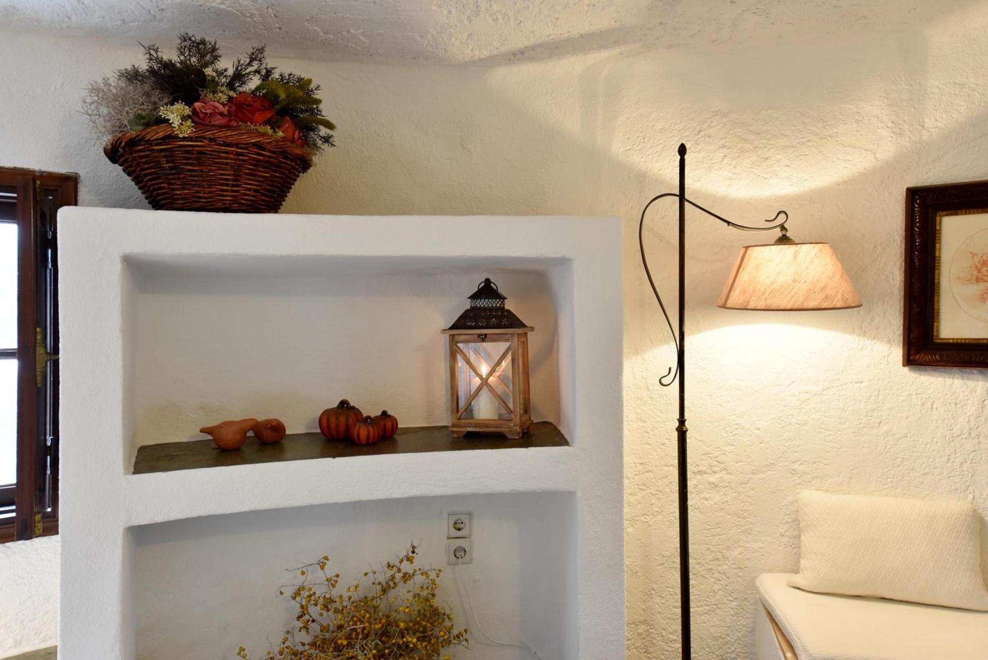 Anastasia'S Windmill And Anastasia'S Studio Plaka  Extérieur photo