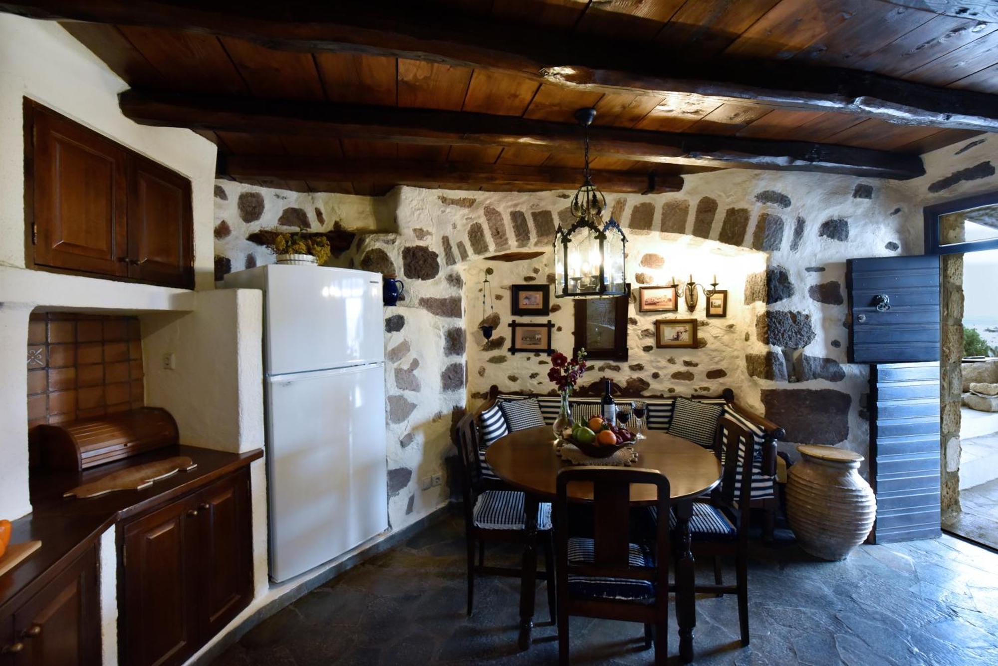 Anastasia'S Windmill And Anastasia'S Studio Plaka  Extérieur photo