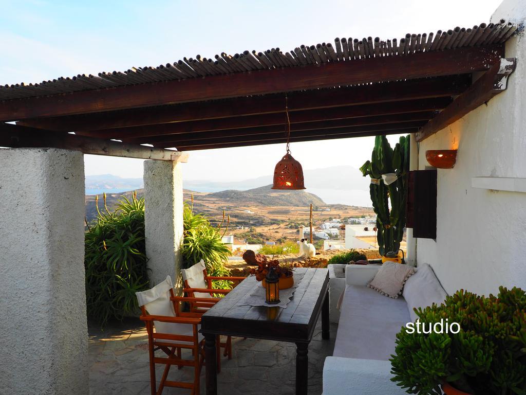 Anastasia'S Windmill And Anastasia'S Studio Plaka  Extérieur photo