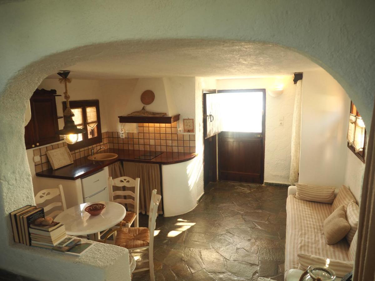 Anastasia'S Windmill And Anastasia'S Studio Plaka  Extérieur photo